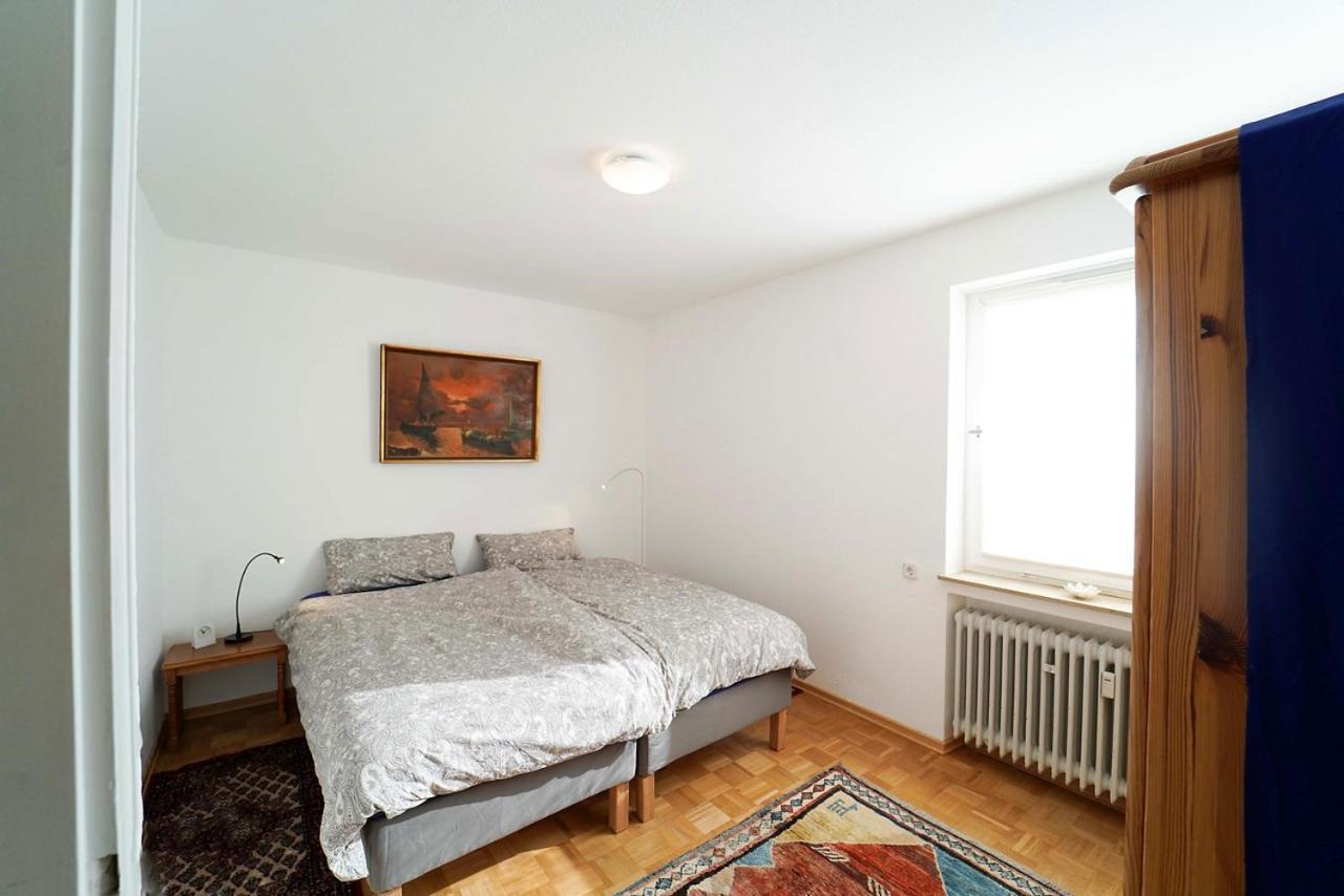 Ferienwohnung Im Haus Lotus Mit Grossem Balkon Und Garten Bad Urach Exteriör bild