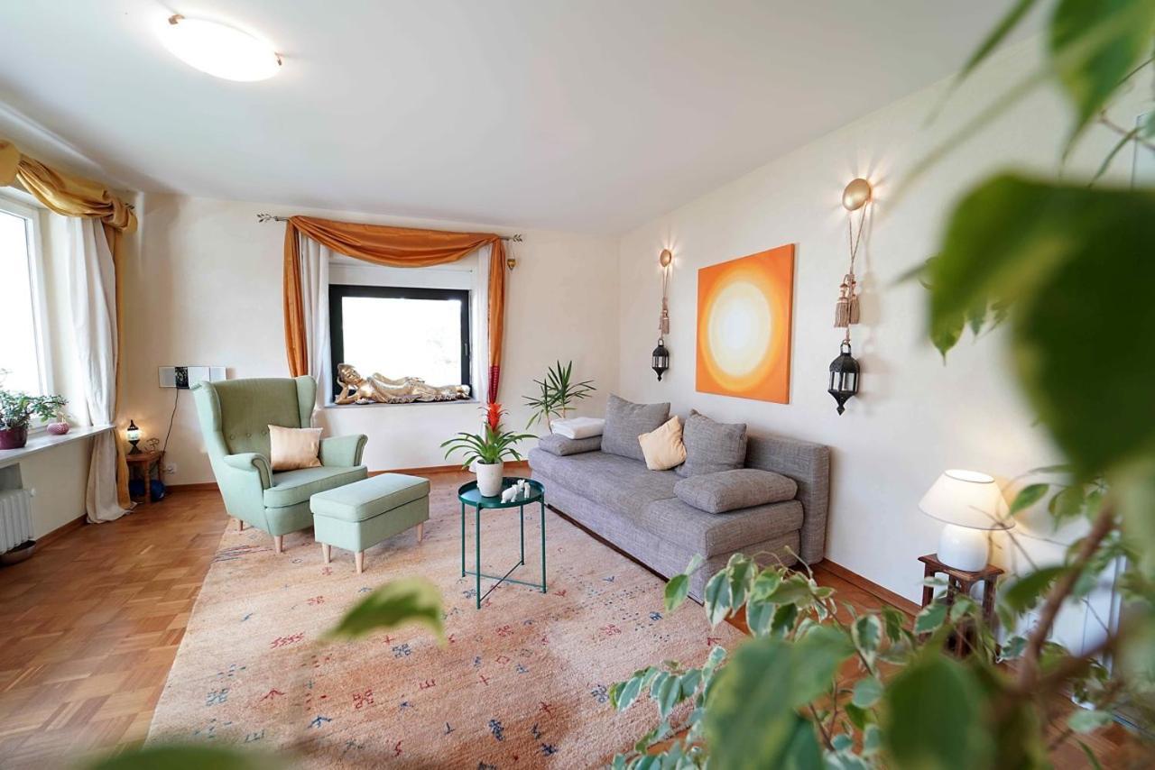 Ferienwohnung Im Haus Lotus Mit Grossem Balkon Und Garten Bad Urach Exteriör bild