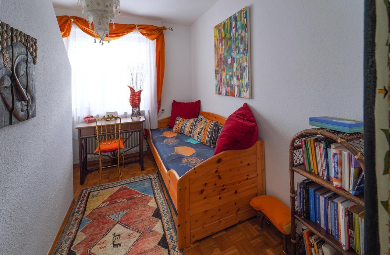 Ferienwohnung Im Haus Lotus Mit Grossem Balkon Und Garten Bad Urach Exteriör bild
